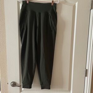 Athleta dark  Olive High-Waist Jogger Pants Sz S , zipper pockets, fleece lined